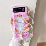 Flower Wavy Phone Case for Samsung Galaxy Z Flip 5 4 3